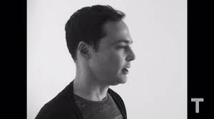 Joven poeta muere durante su propia fiesta en Nueva York al caer del techo 