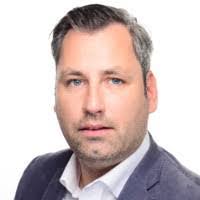 Thomas Wangler's Instagram, Twitter & Facebook