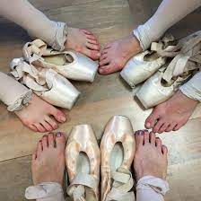 Extremely damaged ballerina feet pictures. Pin On Moje Ulozene Piny