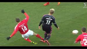 Andreas cornelius was born on the 16th of march, 1993. Former Cardiff City Striker Andreas Cornelius Suffers Horrific Ankle Injury Daily Mail Online