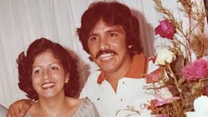 Rafael orozco participó en un concurso de talentos compitiendo con diomedes díaz, jorge quiroz y adalberto ariño. Con Nostalgica Foto Clara Cabello Recordo Cumpleanos De Rafael Orozco Zona Cero
