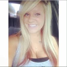 Shannon Wertz's Instagram, Twitter & Facebook