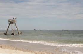 crews restore south carolina beaches after storms