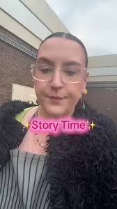 Brooke Shafer's Instagram, Twitter & Facebook