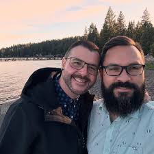 Are brown leather seats with AT4 headrests common in GMC Acadia vehicles?