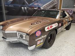 This means that at many tracks the drivers are traveling a shorter distance than advertised. Mario Andretti S 1967 Daytona 500 Winning Mercury Cyclone On Display At The Indianapolis Motor Speedway Museum Nascar