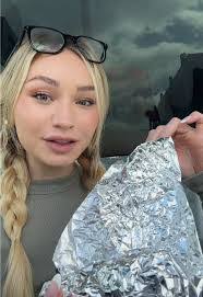 Taylor Hutson's Instagram, Twitter & Facebook