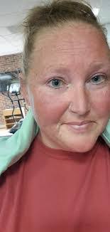 Amanda Hechmer's Instagram, Twitter & Facebook