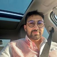 500+ "Hariri" profiles