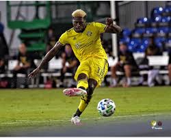 Gyasi was born in the city of hawthorne in the state of california. Fanatics Authentic Gyasi Zardes Columbus Crew Sc Unsigned Mls Is Back Goal Photograph Walmart Com Walmart Com