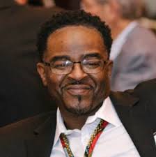 Cedric Bradley Makes Positive Connections