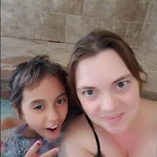 Alishomtll 7 Piece Sea Turtle Shower Curtain Sets with Rugs and Towels,  Include Non-Slip Rugs, Toilet Lid Cover, Bath Towel and Mat, Kids Ocean  Shower Curtain with 12 Hooks for Bathroom Decoration :