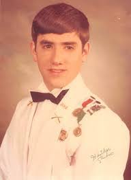 Lorraine Toscano's Instagram, Twitter & Facebook