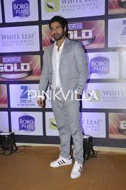 Download hd images, photos, wallpapers of shabbir ahluwalia. Hot Shabir Ahluwalia Karan Tacker Ksg Make A Class Appearance At The Zee Gold Awards Appearance Actresses Zee Tv