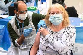 World health organization says the refusal to get vaccinated threatens to disrupt progress made against deadly diseases. Coronavirus Uk Charts Show How Vaccines Are Working