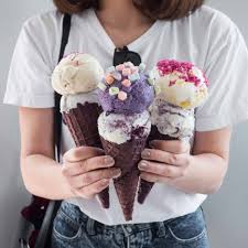 70 calories, 2 g fat (1 g saturated fat), 110 mg sodium, 14 g carbs (3 g fiber, 6 g sugar, 5 g sugar alcohols), 5 g protein; Best Ice Cream Shops In Los Angeles California Female Foodie