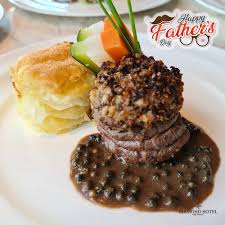 The father's day lunch set comes with 8 dishes and a whole cake for ₱6,000 net, good for 4 to 6 persons. U5ymiwzzjh Uum