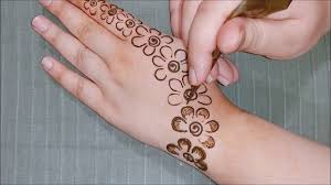 Simple Mehndi Design For Hands New Flower Bail Mehndi Design For Back Mehandi Designs Semplici Disegni Mehndi Disegni Henne
