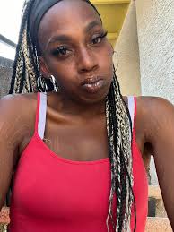 Introduction and photo share