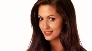 Former neighbours star nicola charles has sensationally claimed her castmates once tried to get her deported back to britain because she was 'taking a job from an australian'. 9ijbimle8k6xem