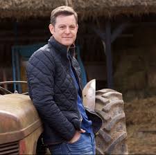 Matt receives the lovely messages from his good old friends liz baker and simon thomas. The One Show S Matt Baker Joins Instagram