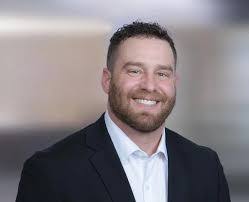 Beau Howell's Instagram, Twitter & Facebook