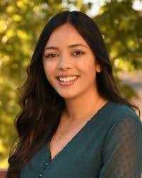 Karishma Patel's Instagram, Twitter & Facebook