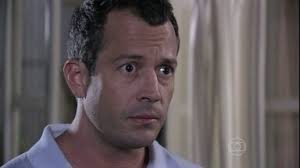 Bruno explica para Paloma como encontrou Paulinha