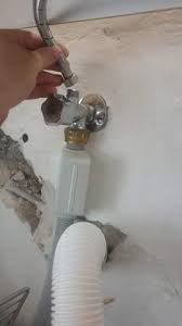 Haben sie den wasserhahn aufgedreht? Wasserhahn In Der Kuche Hat Kein Wasser Spulmaschinejedoch Schon Sanitar