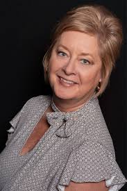 Hello, We are moving to Tampa in the next 3 months, and are looking for a  great area to grown our family of three. What areas would you guys  recommend? Thanks in