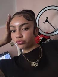 Justine Perez's Women's Basketball Recruiting Profile