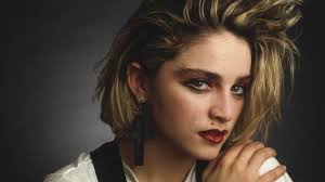 Мадона има значителен успех в над 100. The True Story Of Madonna Zdfmediathek