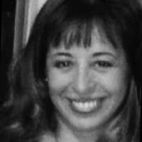 Diana Lomeli's Instagram, Twitter & Facebook