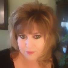 Lisa Lipscomb (@llipscomb92)