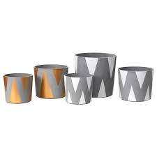 Boysenbar In Outdoor Triangle Gold Colour Plant Pot 12 Cm Ikea In 2020 Potted Plants Indoor Plant Pots Plants