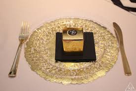 Black And Gold Plastic Plates Personal Finance Advice Gold Table Setting Wedding Buffet Table Gold Table