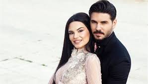 Dizi oyuncusu, model ölüm tarihi Almeda Abazi Ve Oglu Koronaviruse Yakalandi Almeda Abazi Kimdir Nerelidir
