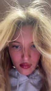 emma guy🎧🧸🪩 (@emmmaguyyy)