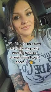 Courtney Brazier's Instagram, Twitter & Facebook