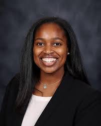 Caroline Parker's Instagram, Twitter & Facebook