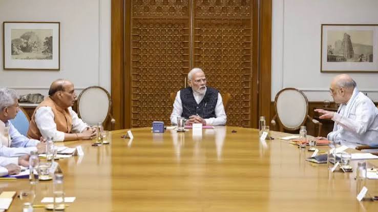 पीएम मोदी आज सभी केंद्रीय मंत्रालयों और सचिवों के साथ करेंगे हाई लेवल मीटिंग, सुधारों की समीक्षा की है संभावना - India TV Hindi