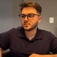 100+ perfis com “Klauck”