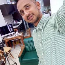 Jonathan Abrahams (whotrampedgecko)