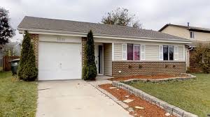 Sold 6836 Redwing Dr Woodridge Il 60517 Woodridge Red Wings Outdoor Decor