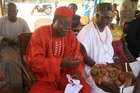 Sharing Of The Kola Nut By Igbo Chiefs Igbo New Yam Festival Igbo New Yam Festival A Yearly Harvest By The Igbo People In E Festival Traditional Dating World