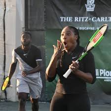 Pe tabloul masculin este doar marius copil, însă la feminin sunt calificate deja 4 sportive: Foto Reactia Serenei Williams Dupa Ce A Lovit O Pe Simona Halep Cele Doua Dar Si Darren Cahill Si Nick Kyrgios Si Au Unit Fortele In Scop Nobil Sport Ro