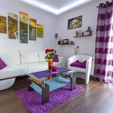 Mor renk asalet, huzur, sağlığın sembolüdür aslında. Mor Rengi Ev Dekorasyonunda Kullanmanin Puf Noktalari Biboya Com Tr