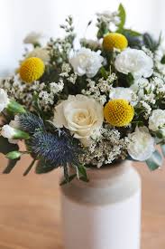 Composizione fiori artificiali kristal verde , è una composizione floreale con fiori artificiali ed essiccati naturali di ottima qualità. I Fiori Da Regalare Alla Mamma Per Dirle Quanto E Speciale Colvin