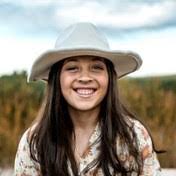 Kiley Harvey's Instagram, Twitter & Facebook