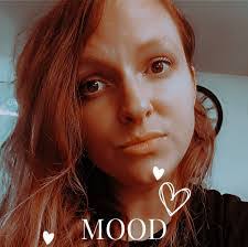 Tina Spurling's Instagram, Twitter & Facebook